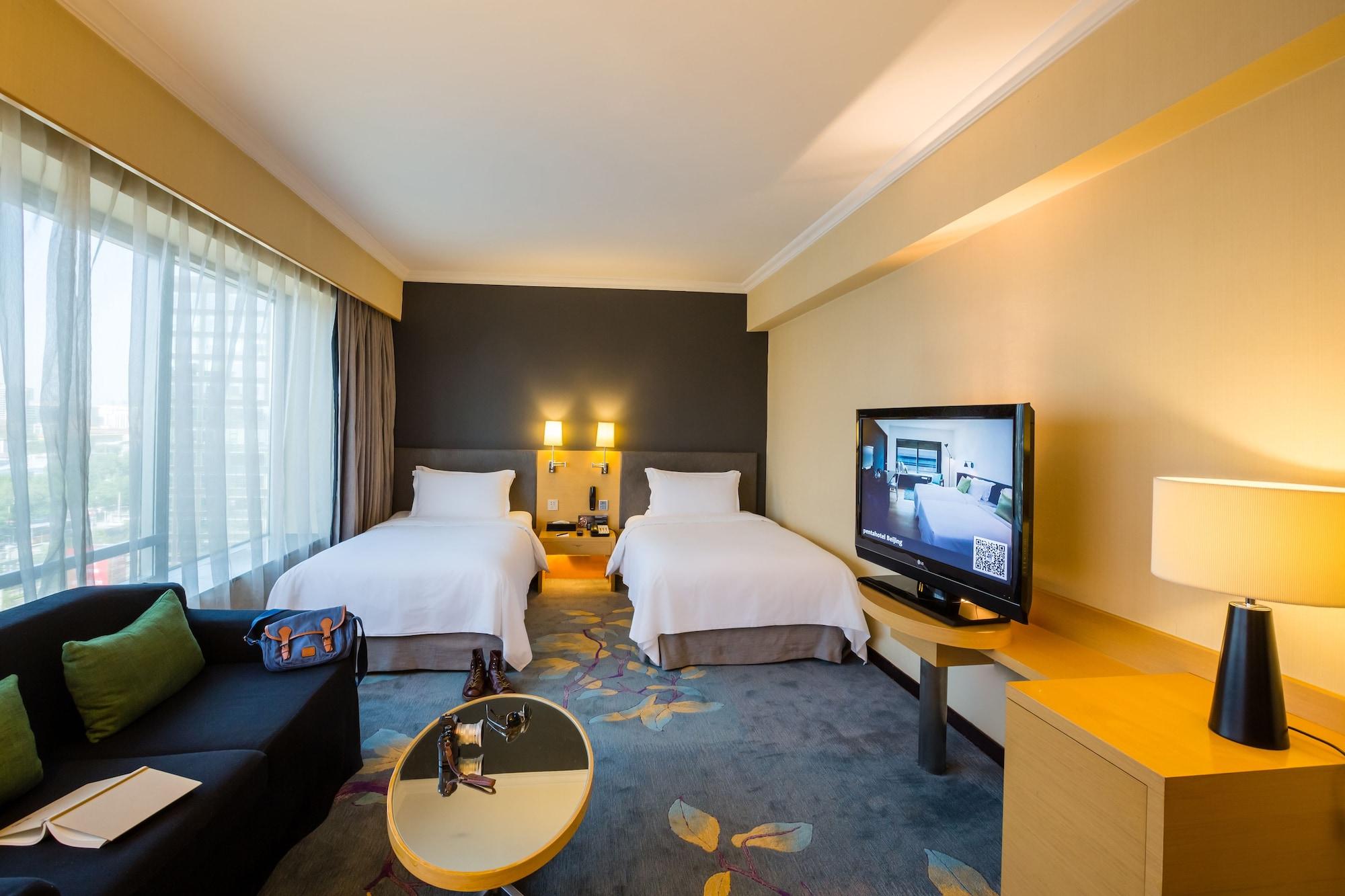 Hotel Pentahotel 4*